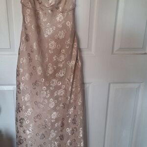 Chic Floral Satin Evening Gown